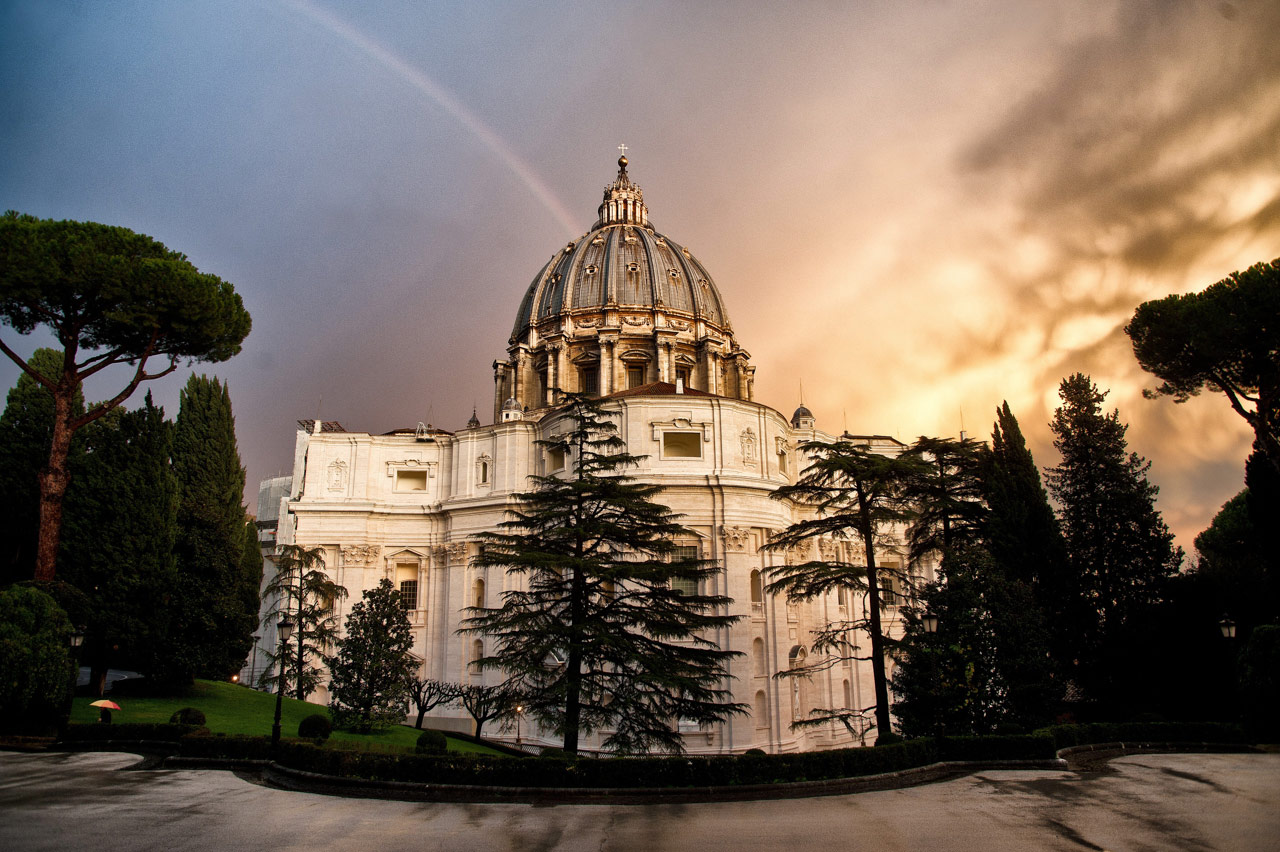 St Peter basilica with rainbow, Vatican, Italy ©Massimiliano MIGLIATORE/CPP